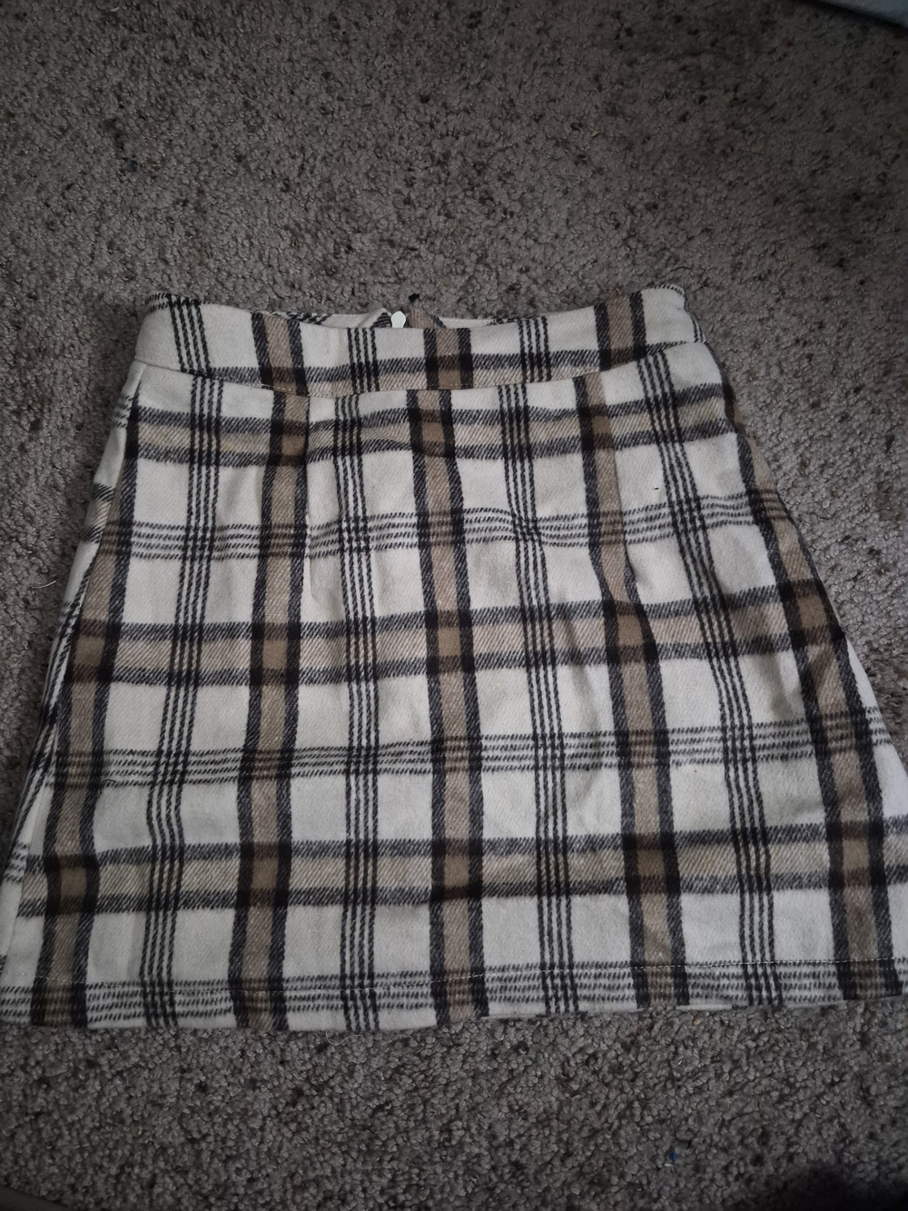 Plaid A-Line Mini Skirt in Cream and Brown